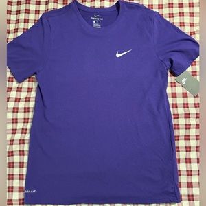 New men’s Nike Dri-Fit purple T-shirt-size L-NWT